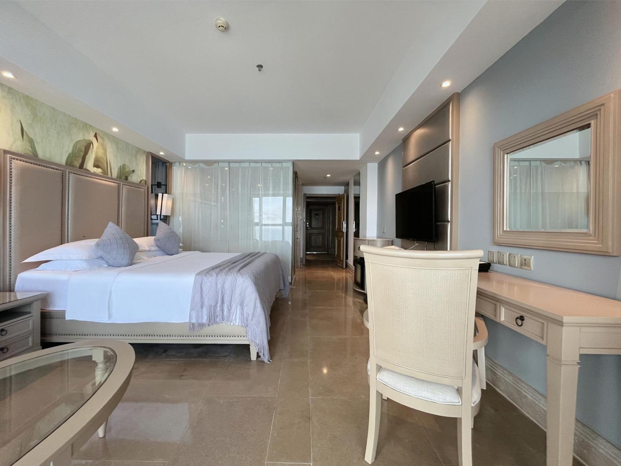 Barry Boutique Hotel Санья Экстерьер фото