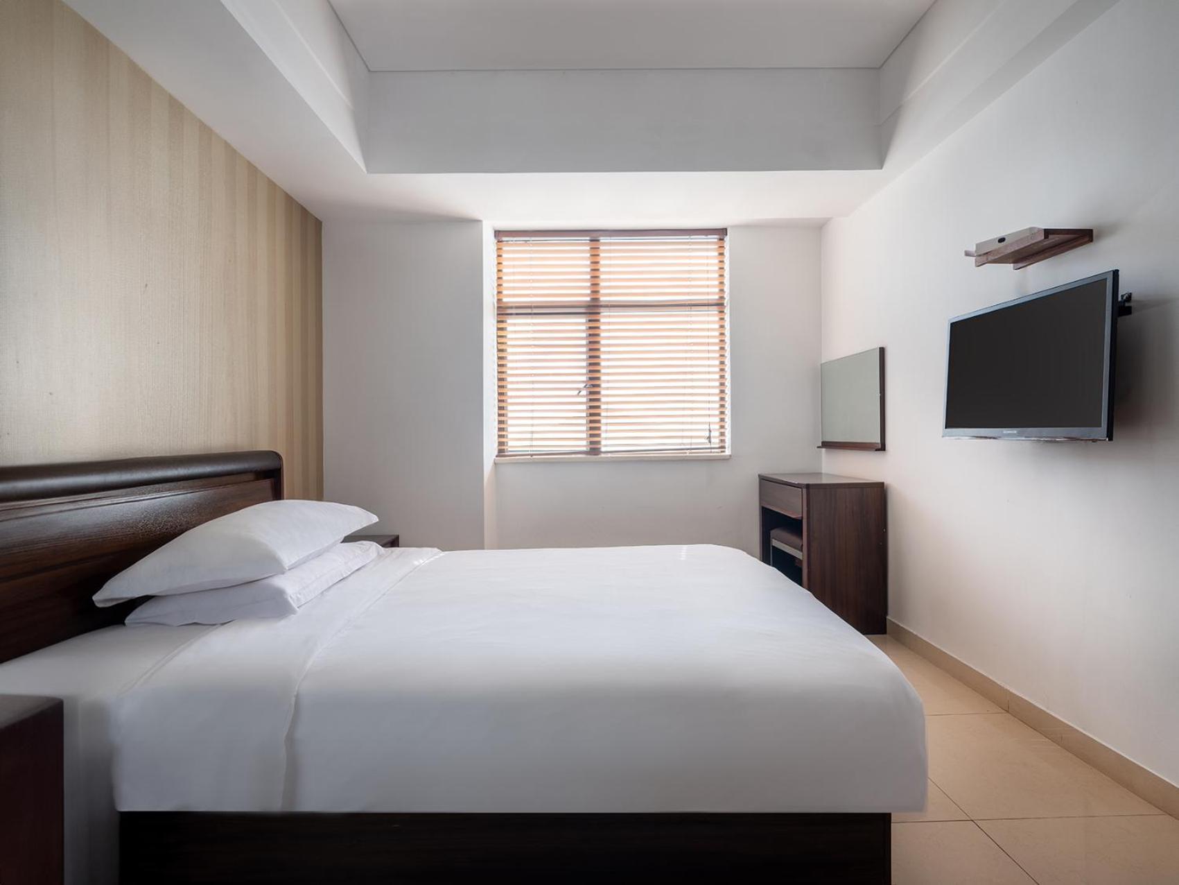 Barry Boutique Hotel Санья Экстерьер фото