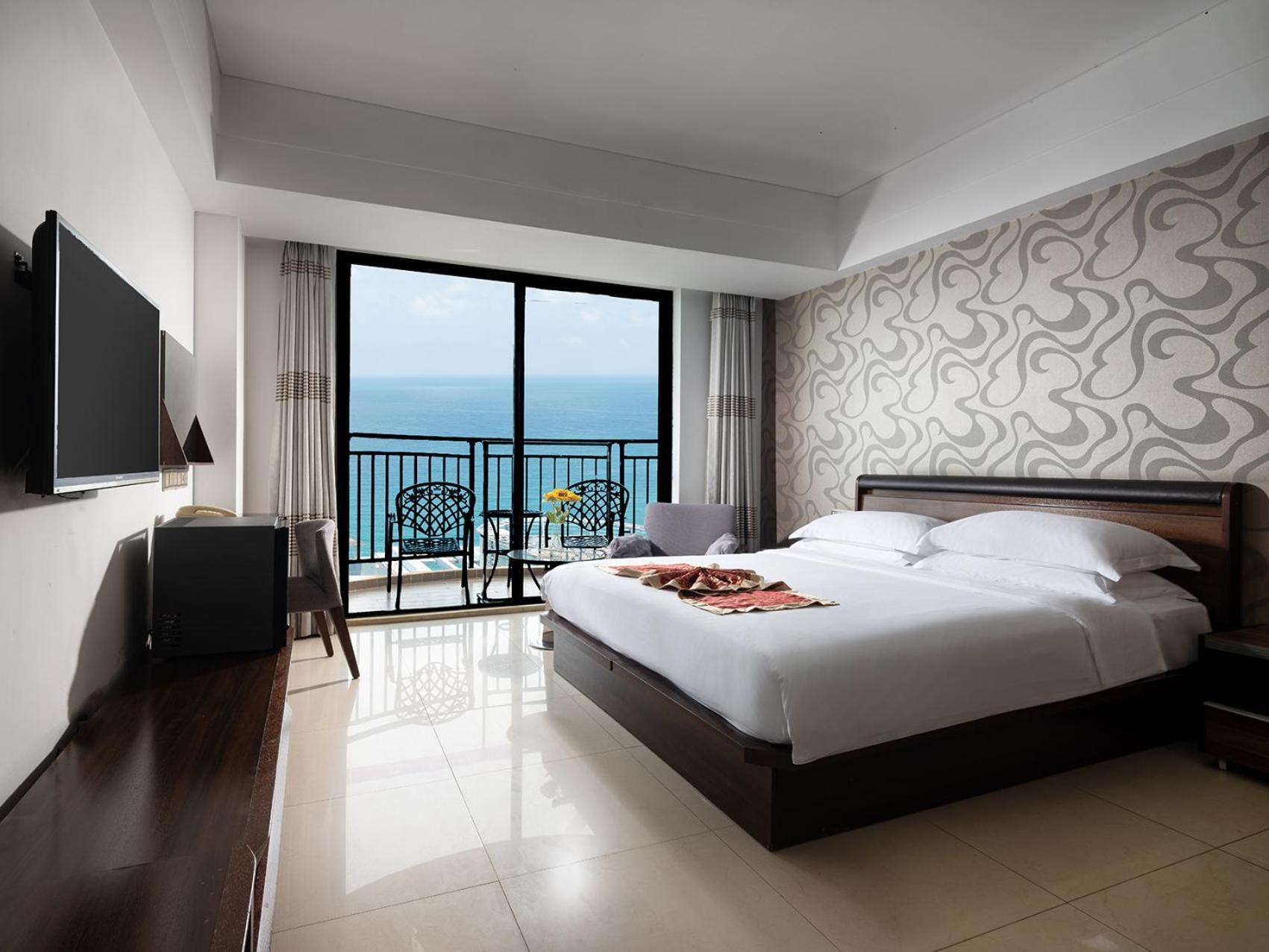 Barry Boutique Hotel Санья Экстерьер фото